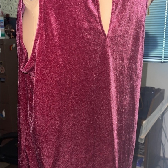 OLD NAVY Women's Velvet Velour Tank Top Size SP - Picture 3 of 4